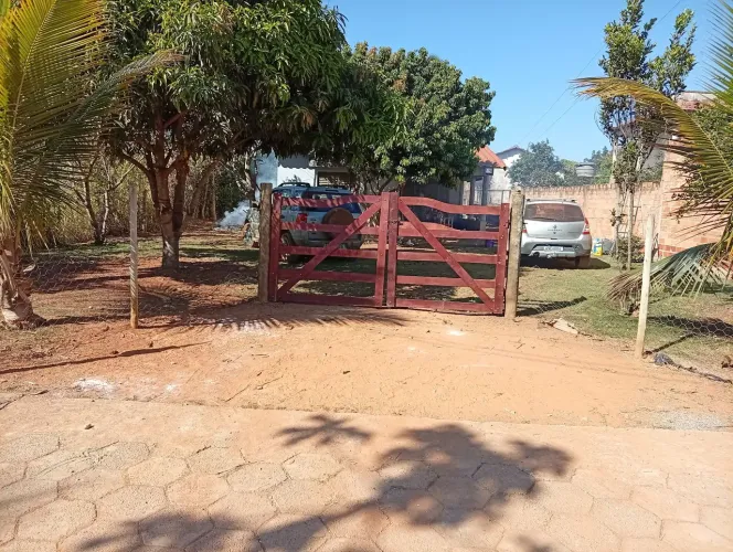 Alugo rancho lago Corumba IV