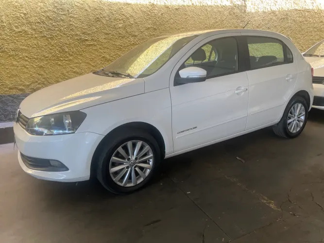 Volkswagen Gol Geração VI Comfortline 1.0 8V Total Flex Mec. 4P 2016