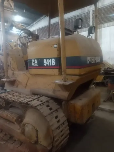 Trator Caterpillar 941B