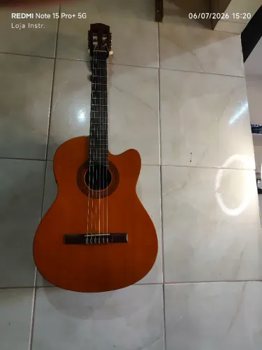 Violão nylon elétrico Fender