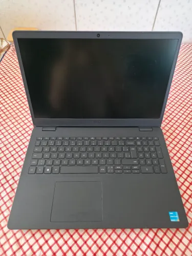 Notebook Dell Inspiron 15 3000 - 12GB RAM - Duplo SSD (368GB Total) - Impecável!