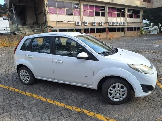 Ford Fiesta SE 1.0 8V Flex 5P 2014