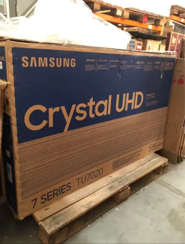 Vendo televisão Samsung na caixa ! 58 polegadas 