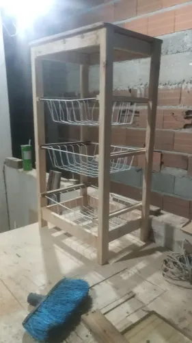 Fruteira com cestinha