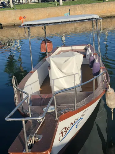 Barco todo em Fibra