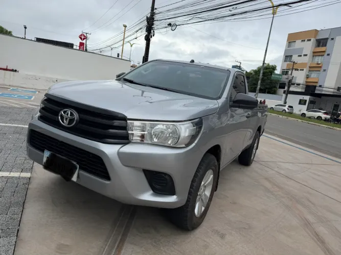 Toyota Hilux CS 4X4 2.8 TDI Diesel Mec. 2021