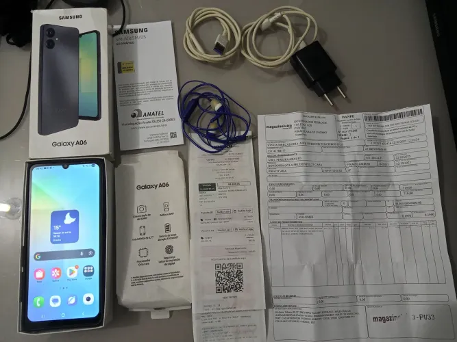 . vendo celular Samsung Galaxy A06 128gb funcionando tudo perfeitamente 
