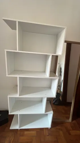 Estante Zig-Zag Branca (com 5 nichos assimétricos)