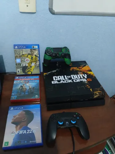 PlayStation 4 PS4 500gb + 3 jogos