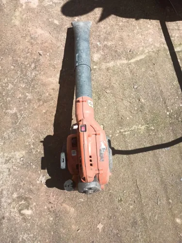 Soprador Husqvarna 125B - Usado não funciona