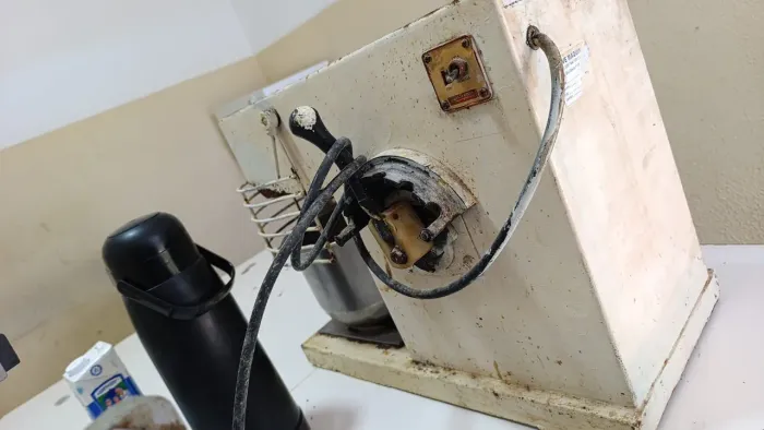  Suqueira fritadeira elétrica batedeira cafeteira 