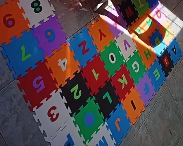 Tapete de EVA Alfabeto Usado - R$ 45,00. 