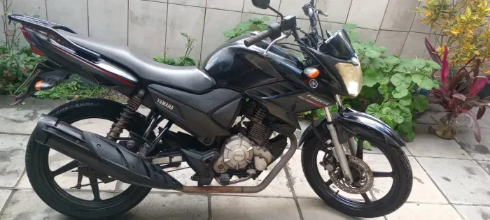 Fazer 150 Preta