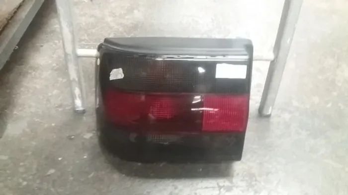 Lanterna Renault 19 Hatch