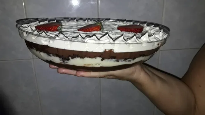 PROMOÇÃO! Tortas INTEIRAS, PEDAÇOS (FRETE GRÁTIS PARA ILHA DO GOVERNADOR SÓ POR ENCOMENDA)