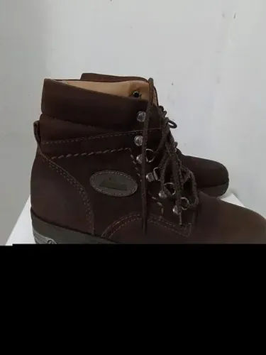 Bota dakota 35