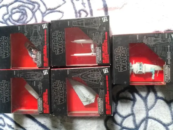 Miniaturas de Naves Star Wars 