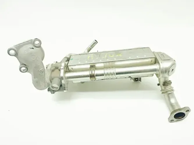 Radiador Resfriador Válvula Egr Toyota Hilux 3.0 16v 2014
