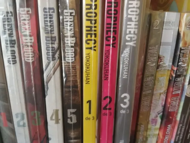 Mangás Prophecy 1-3 COMPLETO