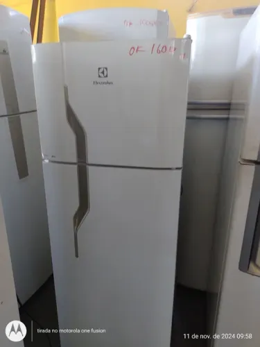REFRIGERADOR ELECTROLUX 110V