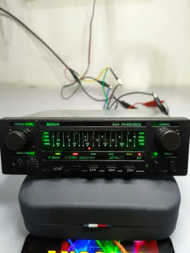 Rádio Bosch San Francisco com bluetooth 