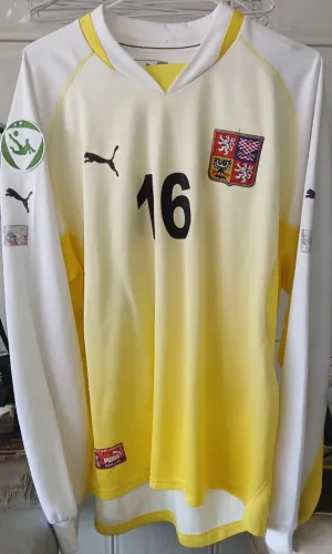 Camisa de Futebol Republica Checa - Puma -Mundial Sub 21 2004 #16 De Jogo Made in Hungary