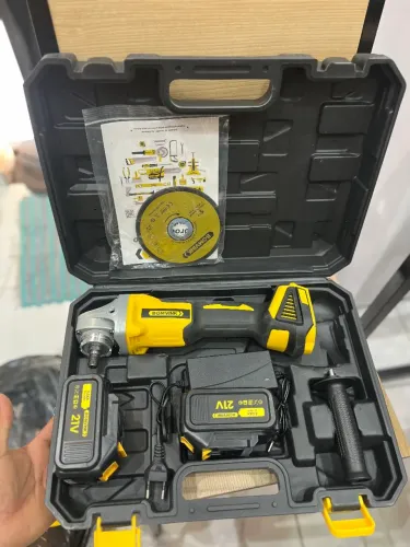 Esmerilhadeira a bateria 21v duas baterias
