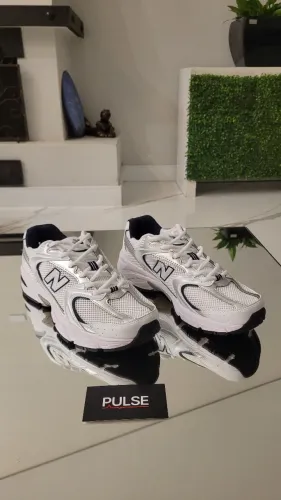 Tênis New Balance 530 White Indigo - tamanho 41BR, original