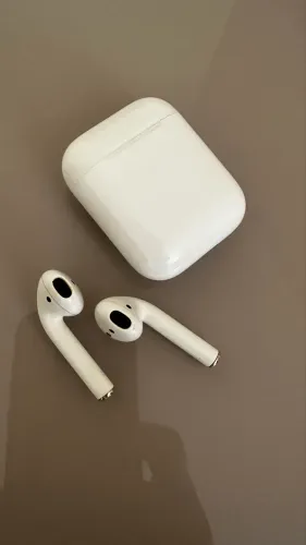 AirPods 2ª Geração - Sem Arranhões - Perfeito Estado!