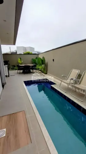 CASA 3 SUÍTES ALTO PADRÃO COND. VERANA