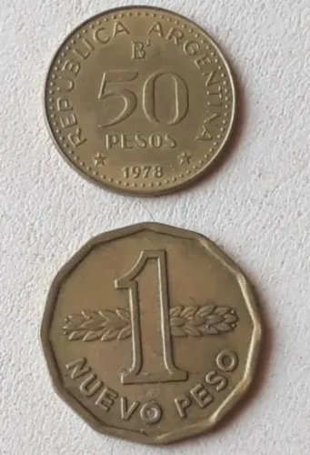 Moedas argentinas antigas - 50 Pesos e 1 Novo Peso