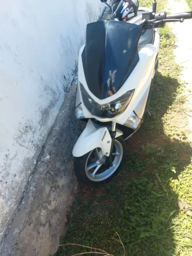 Moto toda revisada só andar
