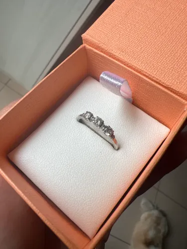 Anel Prata Vivara com Zirconia