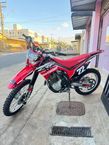 CRF 250F / 2023 / PEGO CRF 230 NA TROCA