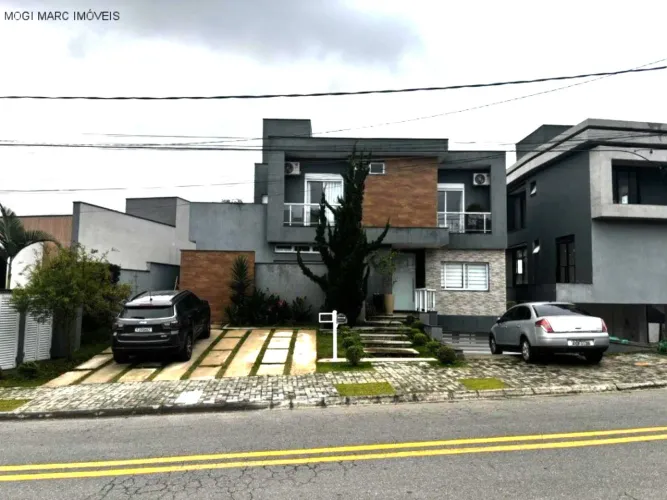 Casa à Venda no Condomínio Residencial Aruã Brisas 1
