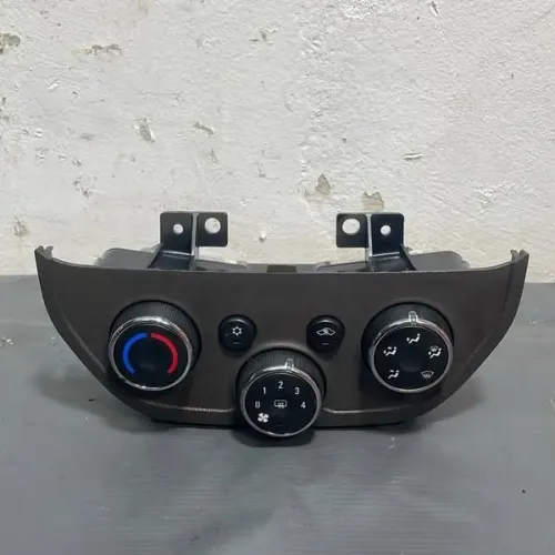 COMANDE DE AR GM COBALT 2013