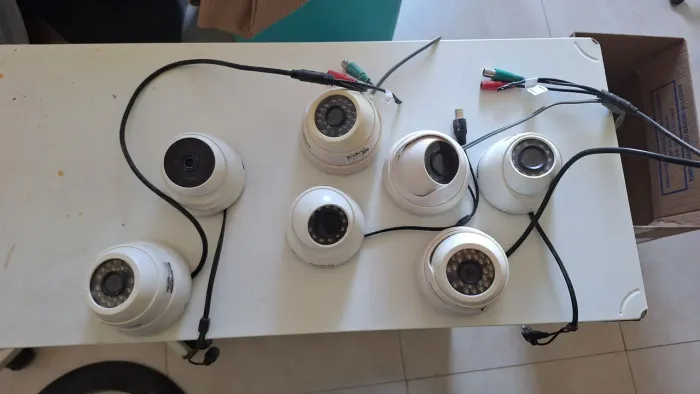 Sistema de Monitoramento Intelbrás com 7 Câmeras