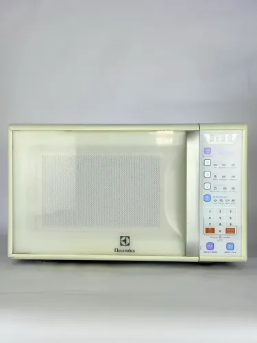 MICRO-ONDAS ELETROLUX 31 L _ ÓTIMO ESTADO