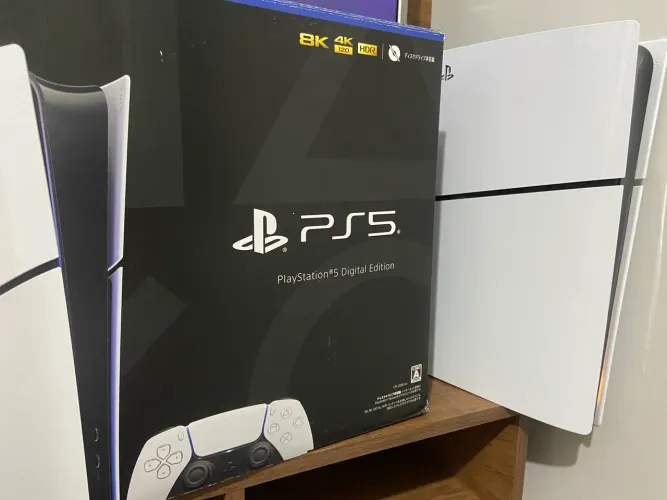 Playstation 5 slim semi novo