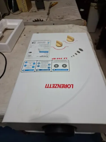 Aquecedor de água Lorenzetti LZ 250 BP. Para consertar ou retirada de 3