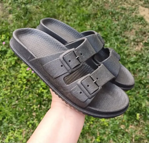 Chinelo preto tam 33/34