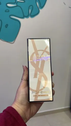 LIBRE / YVES SAINT LAURENT / EAU DE TOILETTE / LOJA FISICA / $760,00