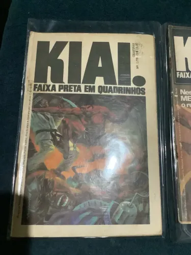 Faixa Preta em Quadrinhos nº 1 e 2 - Grafipar (1979)