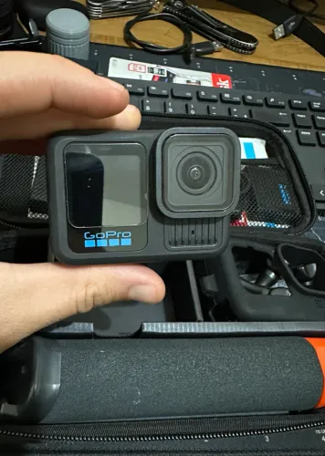 Gopro 13 - Kit Bundle + engate magnético e acessórios!!