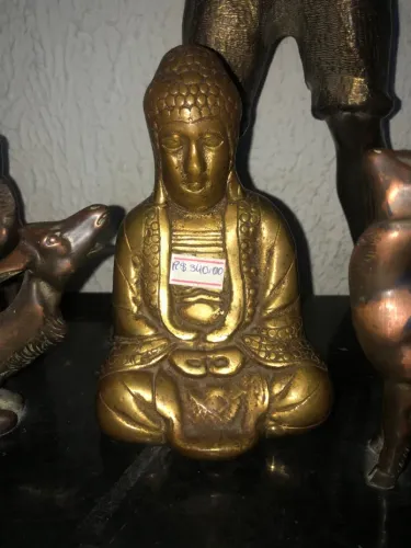 Buda de bronze
