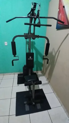 Estação de Musculação