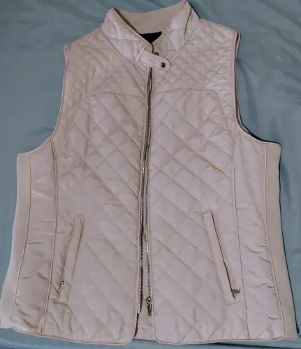 Colete feminino acolchoado bege
