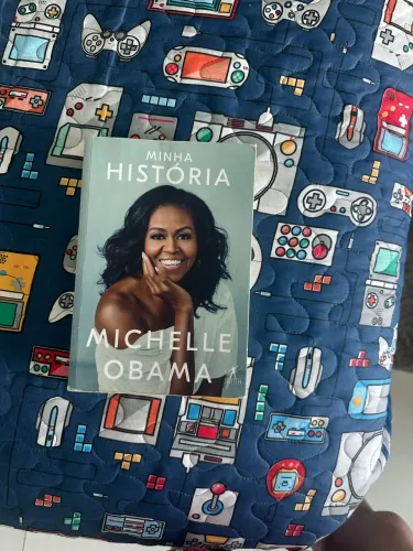 Livro minha história michelle obama 
