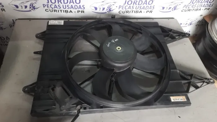 Ventoinha com defletor Fox/ Gol/Saveiro com ar condicionado