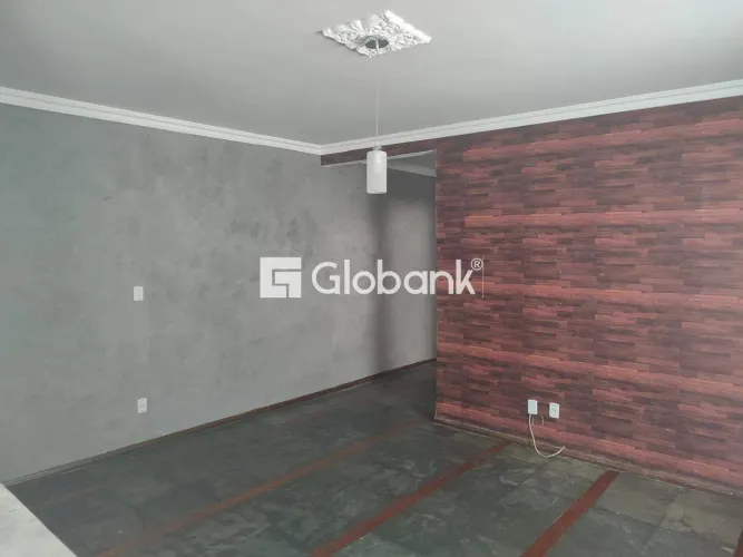 Apartamento para Aluguel em Montes Claros/MG Bairro Morada do Sol, 02 Quarto(s)